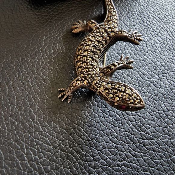 Judith Jack Sterling Silver and Marcasite Lizard Brooch Ruby Eyes - Picture 4 of 7